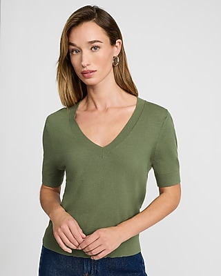 Airy Soft V-Neck Skimming Short Sleeve Sweater - image 5