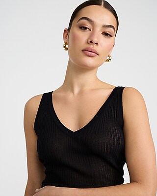 Lightweight Textured Ribbed V-Neck Sweater Tank - thumbnail 10