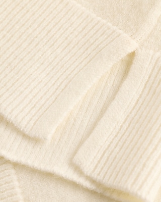 Skimming Crew Neck Sleeveless Sweater