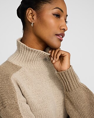 Color Block Turtleneck Sweater