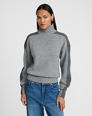 Color Block Turtleneck Sweater