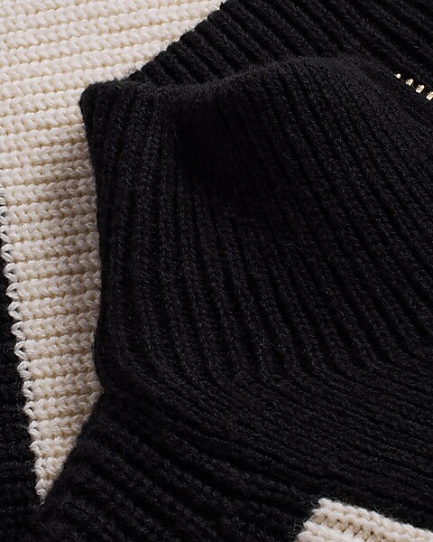 Quarter Zip Stripe Cotton Knit Jumper in White/black Stripe