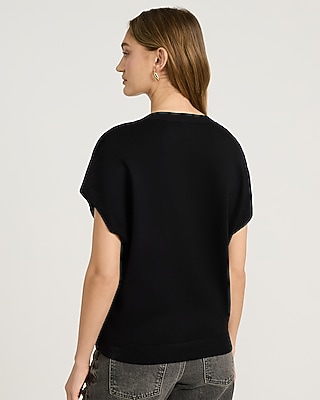 Relaxed V-Neck Dolman Sleeve Sweater Vest