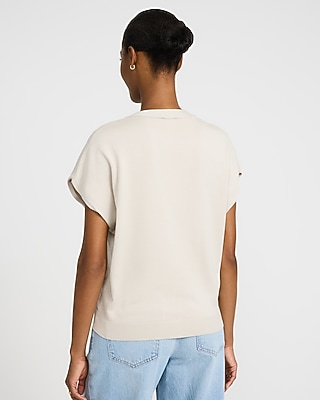 Relaxed V-Neck Dolman Sleeve Sweater Vest