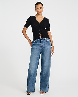 Fitted V-Neck Short Sleeve Button Front Cardigan