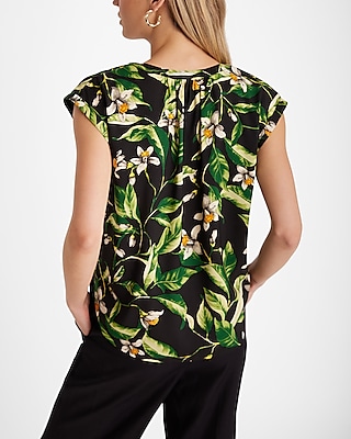 Floral Gathered Half Button Up Gramercy Tee