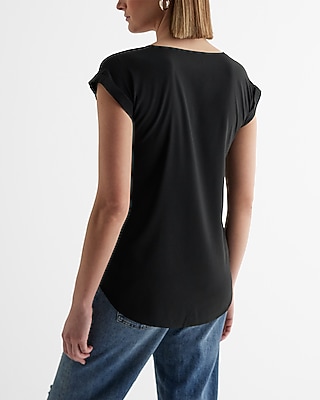 V-Neck Short Cuff Sleeve Gramercy Tee