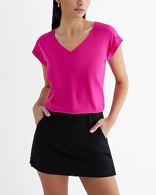 V-Neck Short Cuff Sleeve Gramercy Tee Women's