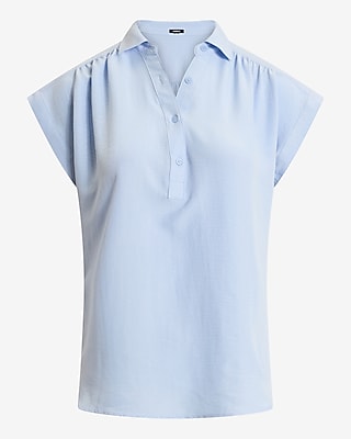 Ruched Short Sleeve Quarter Button Top