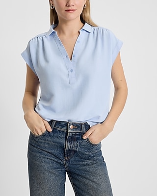 Ruched Short Sleeve Quarter Button Top