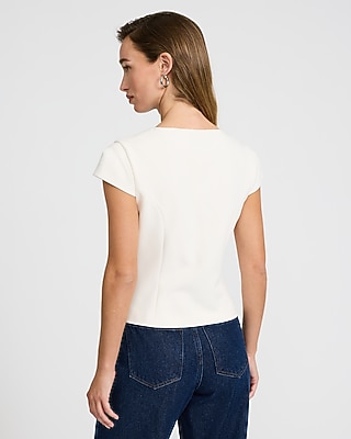 Signature Stretch Short Sleeve Hook & Eye Tailored Top