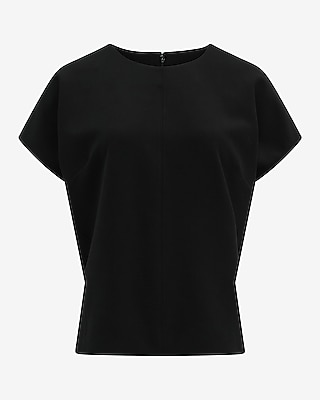 Relaxed Pleated Crew Neck Tailored Tee