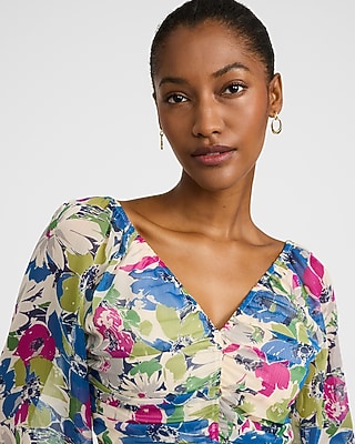 Floral V-Neck Ruched Puff Sleeve Smocked Back Top