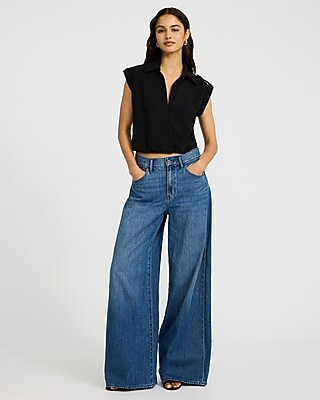 V-Neck Short Sleeve Cinched Hem Top