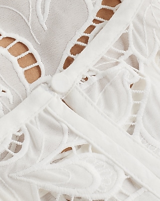 Embroidered Crochet Puff Sleeve Top