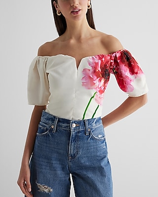 トップス PUFF-SLEEVED FLORAL EMBOSSED SHIRT PUFF-SLEEVED FLORAL EMBOSSED SHIRT