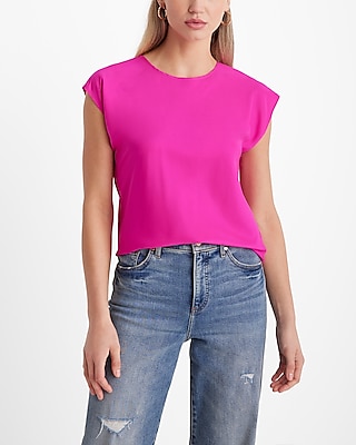 M&S Womens GOODMOVE Lightweight Scoop Neck Relaxed T-Shirt 8 Neon Pink -  HelloSupermarket