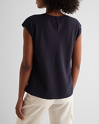 Crew Neck Gramercy Tee