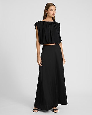 Crew Neck Cap Sleeve Pleated Top