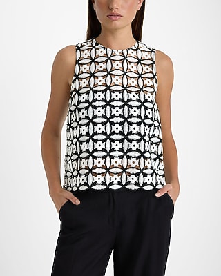 Crochet Two Tone Scalloped Hem Tank