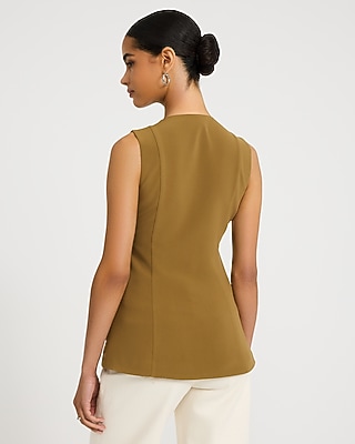 Luxe Stretch Crew Neck Keyhole Tailored Cutaway Tank