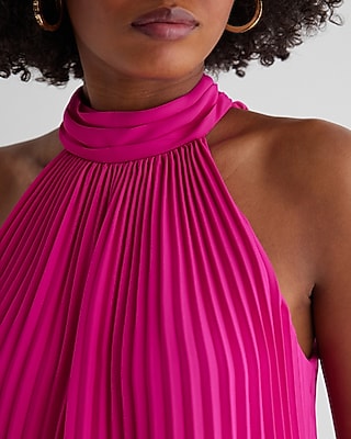 Tie Halter Neck Pleated Top