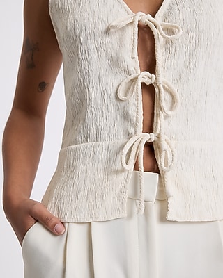 Textured V-neck Tie Front Tank | Express