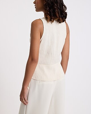 Textured V-neck Tie Front Tank | Express