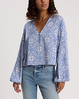 Printed V-Neck Balloon Sleeve Button Up Shirt