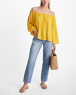 Off The Shoulder Pleated Balloon Sleeve Top