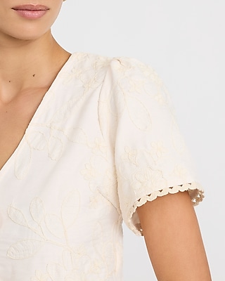 Embroidered Short Sleeve Tie Front Top