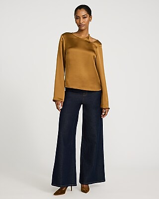 Satin Shoulder Cutout Long Sleeve Top | Express
