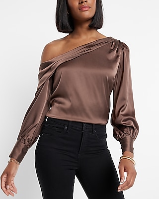 Satin off the online shoulder shirt