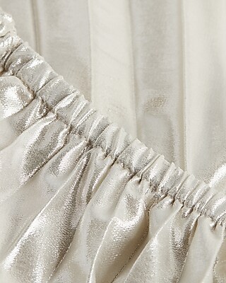 Metallic Pleated Off The Shoulder Balloon Sleeve Top