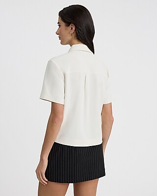 Short Sleeve Curved Hem Shirt