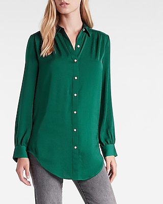 express green shirt