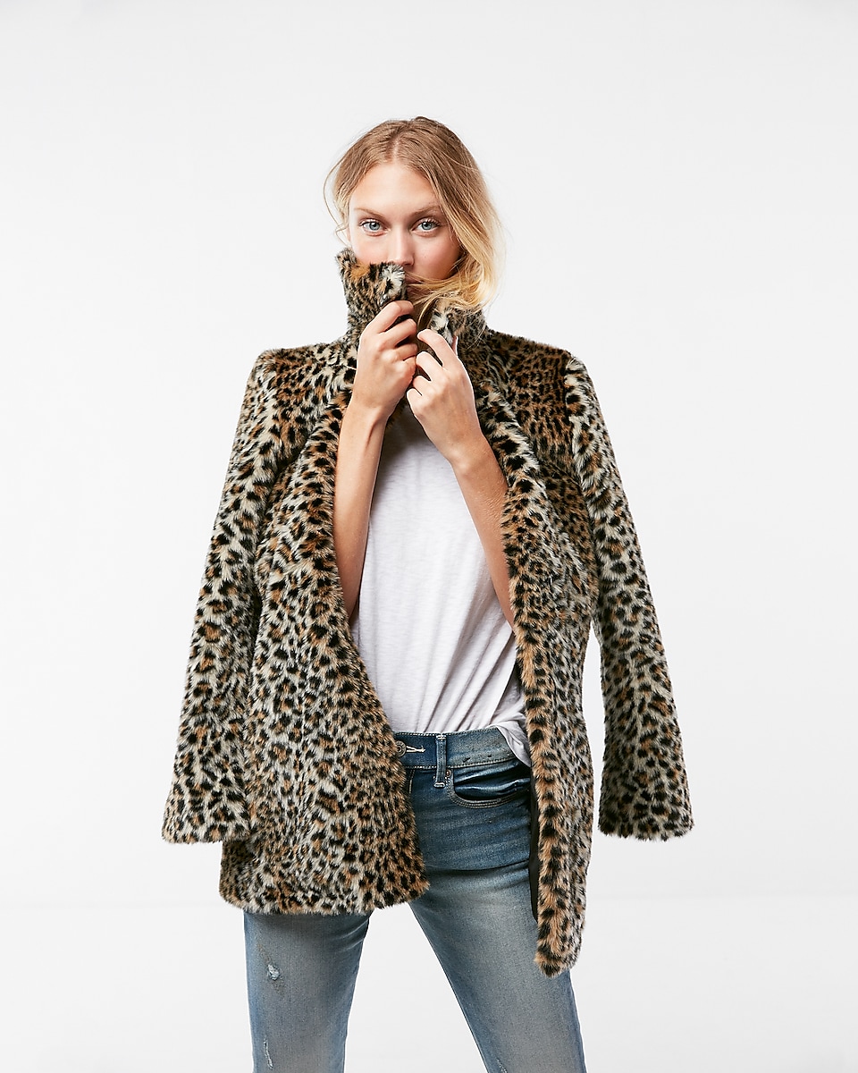 Who What Wear Pick Leopard Faux Fur Coat | Express