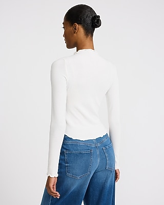Crew Neck Long Sleeve Scalloped Tee