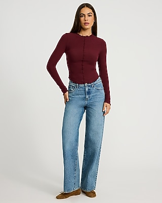 Crew Neck Long Sleeve Scalloped Tee
