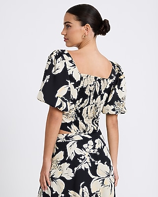 Crepe Floral Puff Sleeve Button Front Top